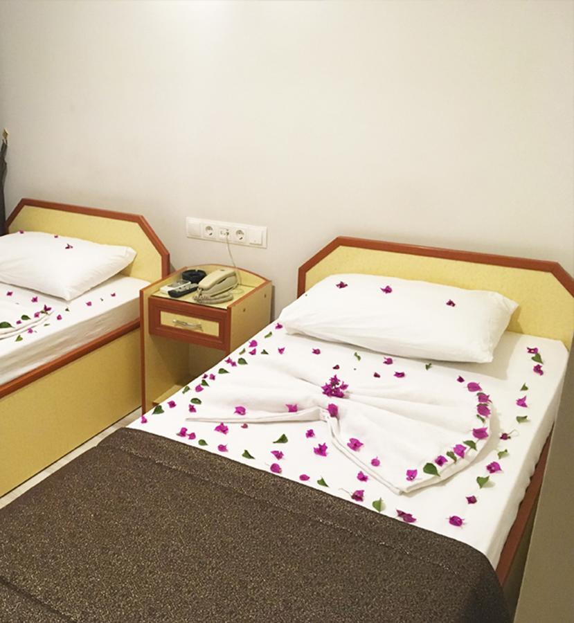 Dostlar Hotel Mersin  Exterior photo